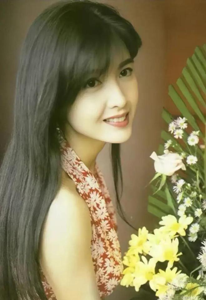 化妆刘亦菲照片大全_化妆刘亦菲照片图片_刘亦菲不化妆照