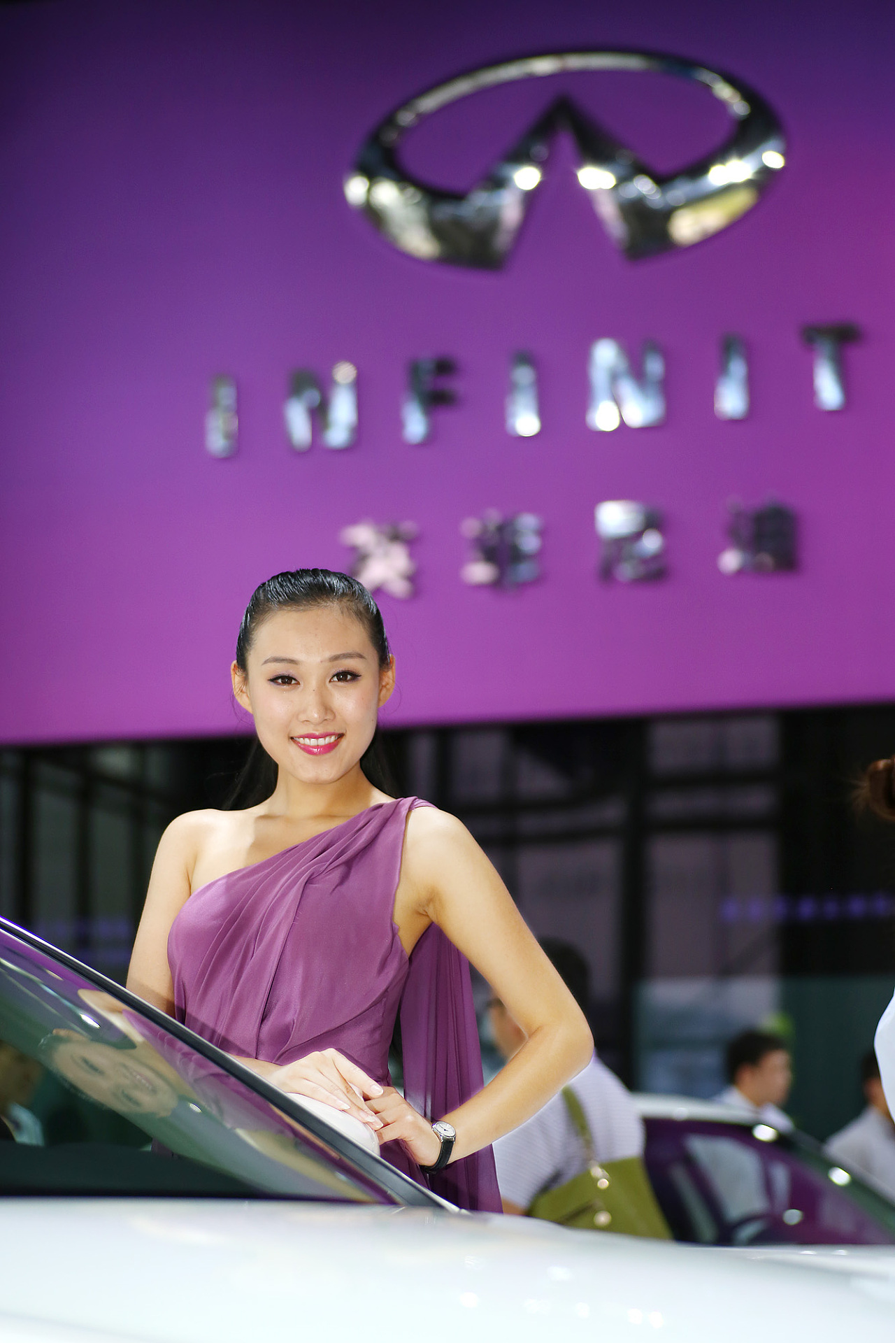 车展爆乳甩葱_车展爆乳甩葱_车展爆乳甩葱