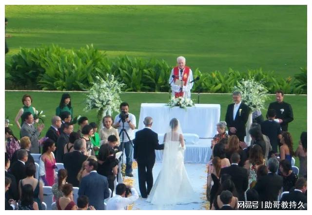 黎明之光结婚_黎明结婚了吗他现在的生活_黎明结婚了吗