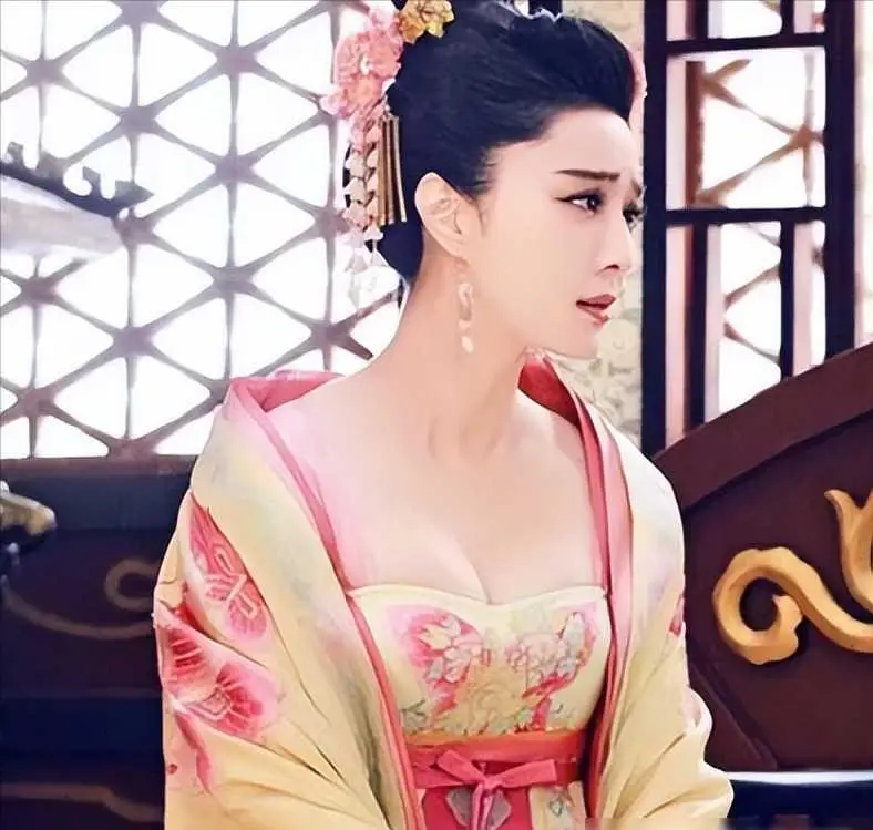 鬼子进村电影_喜剧电影鬼子进村_鬼子进村奸杀电影片段在线观看