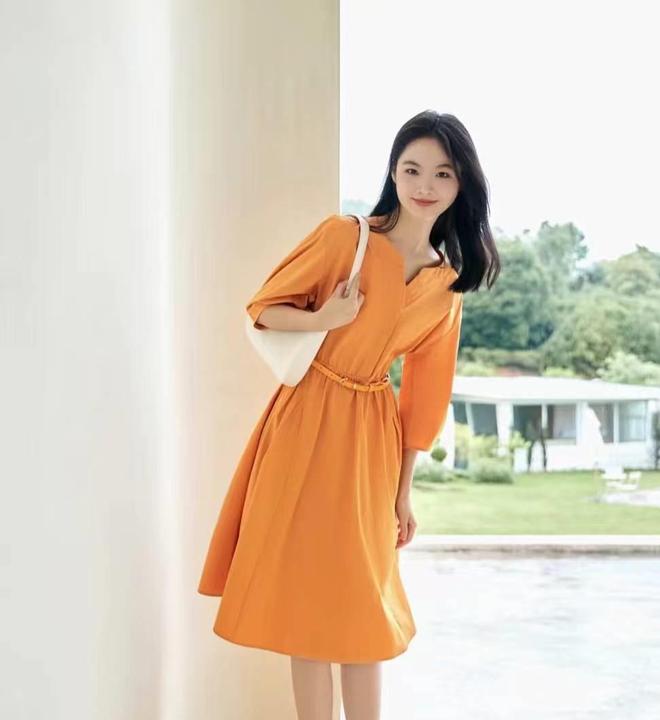连衣裙冬季搭配裤子女_冬季连衣裙搭配裤子_连衣裙冬季搭配裤子图片女