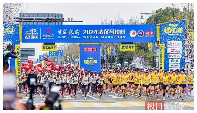 美女杀鸡小游戏_一个杀鸡的小游戏_美女杀鸡游戏小视频