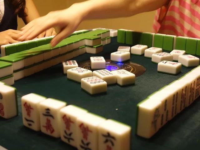 麻将北京玩法_麻将北京打法_北京麻将 124