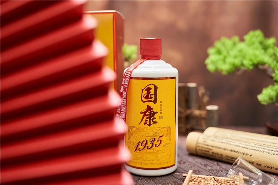 洋河蓝多少钱一瓶_2024洋河天之蓝价格表_洋河蓝酒价格表和图片