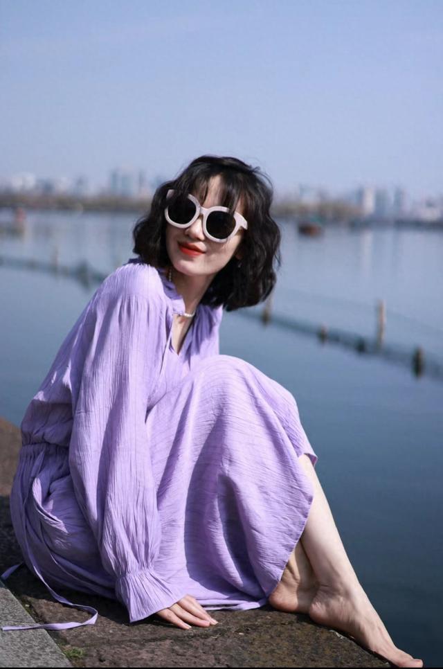 真丝连衣裙长袖_真丝连衣长裙配什么鞋子_长款真丝连衣裙