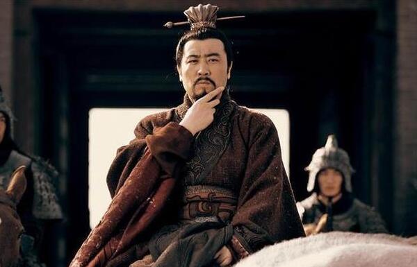 刘备火凤_烽火三国 刘备前期_刘备三国烽火前期怎么样