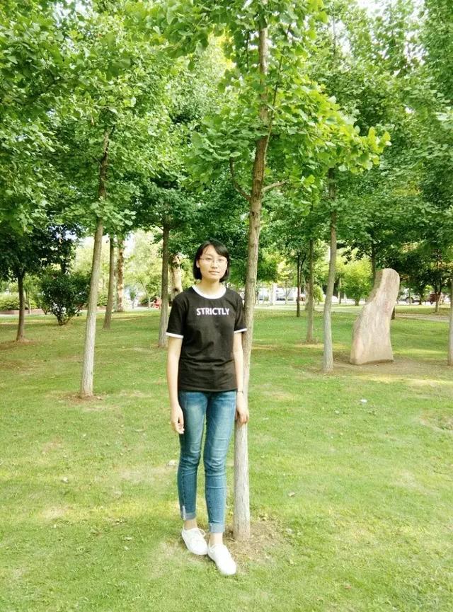 郑才千记忆书籍_记忆大师郑才千携新书赴邕_记忆大师郑才千携新书赴邕