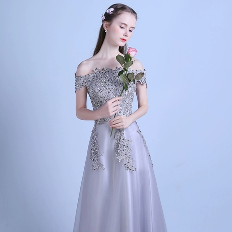 新娘礼服外套怎么穿_新娘婚礼服_新娘礼服外套
