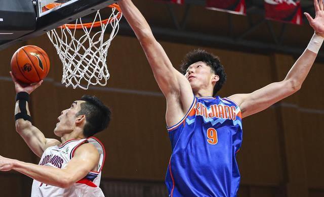 周琦与郭士强合影_周琦郭士强共进餐_周琦郭士强共进餐