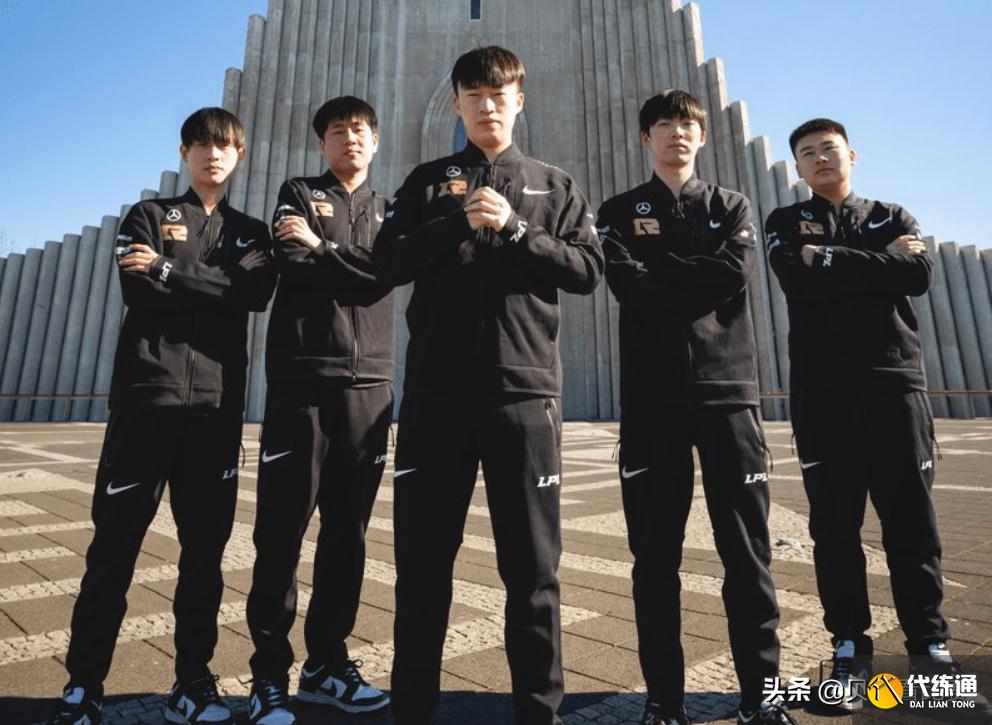 战队lol名字_fly是哪个战队lol_lol t1战队