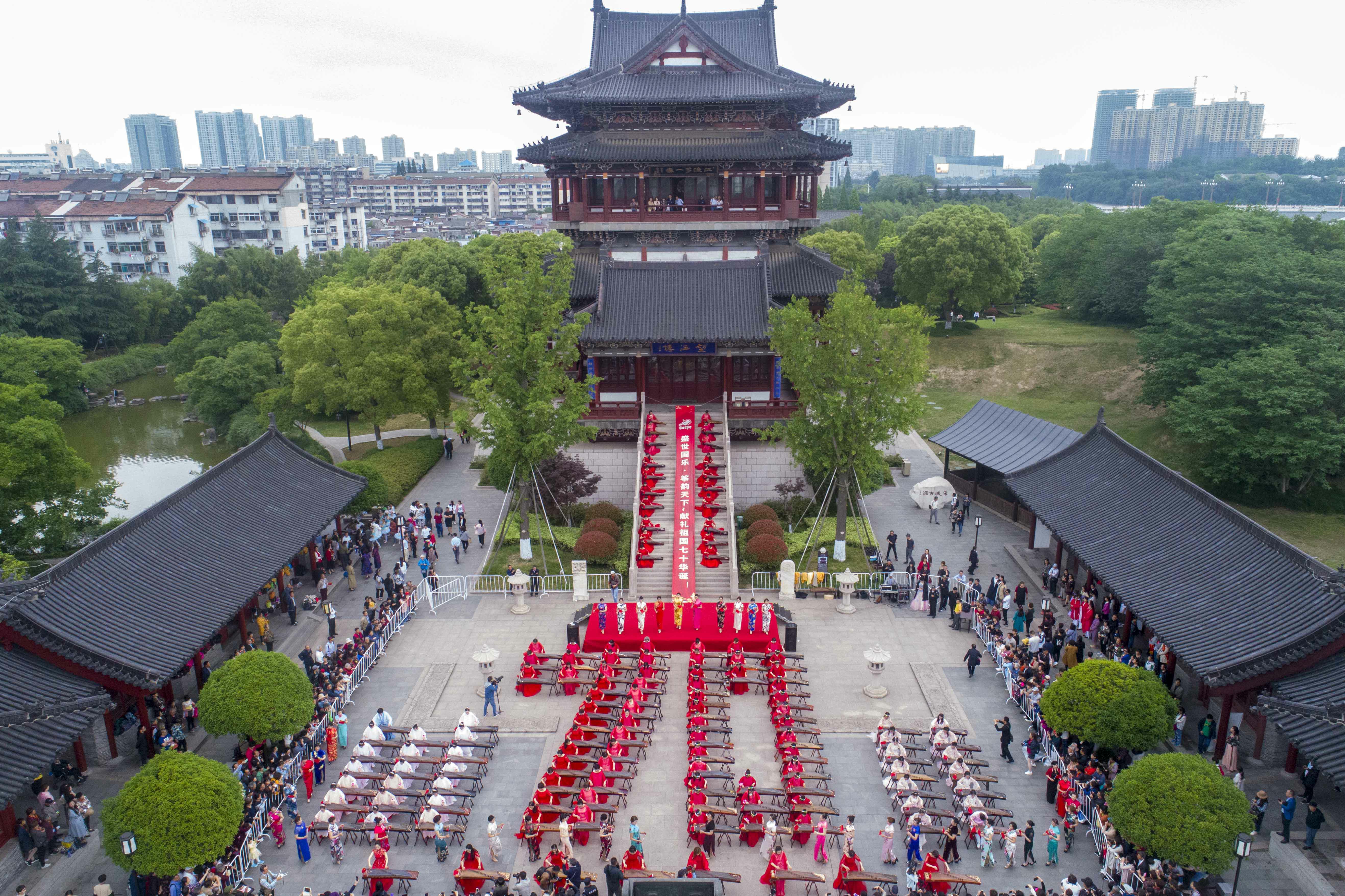 泰州古筝培训班_泰州学古筝哪里好_泰州好的古筝学习班